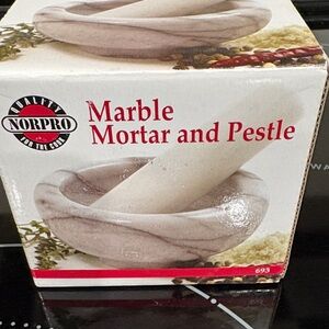 Norpro Marble Mortar and Pestle - White and Gray